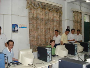 教育廳專家組在崇義電大工作站進(jìn)行復(fù)評(píng)工作