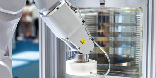 微創(chuàng)機(jī)器人去年巨虧超10億, 微創(chuàng)系 仍在渡劫中